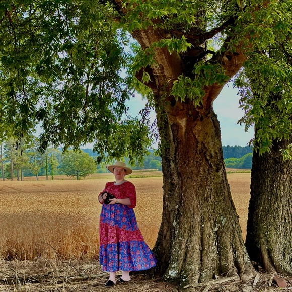 Meet your Posher, Emily A POSHMARK AMBASSADOR!!! - Picture 3 of 8